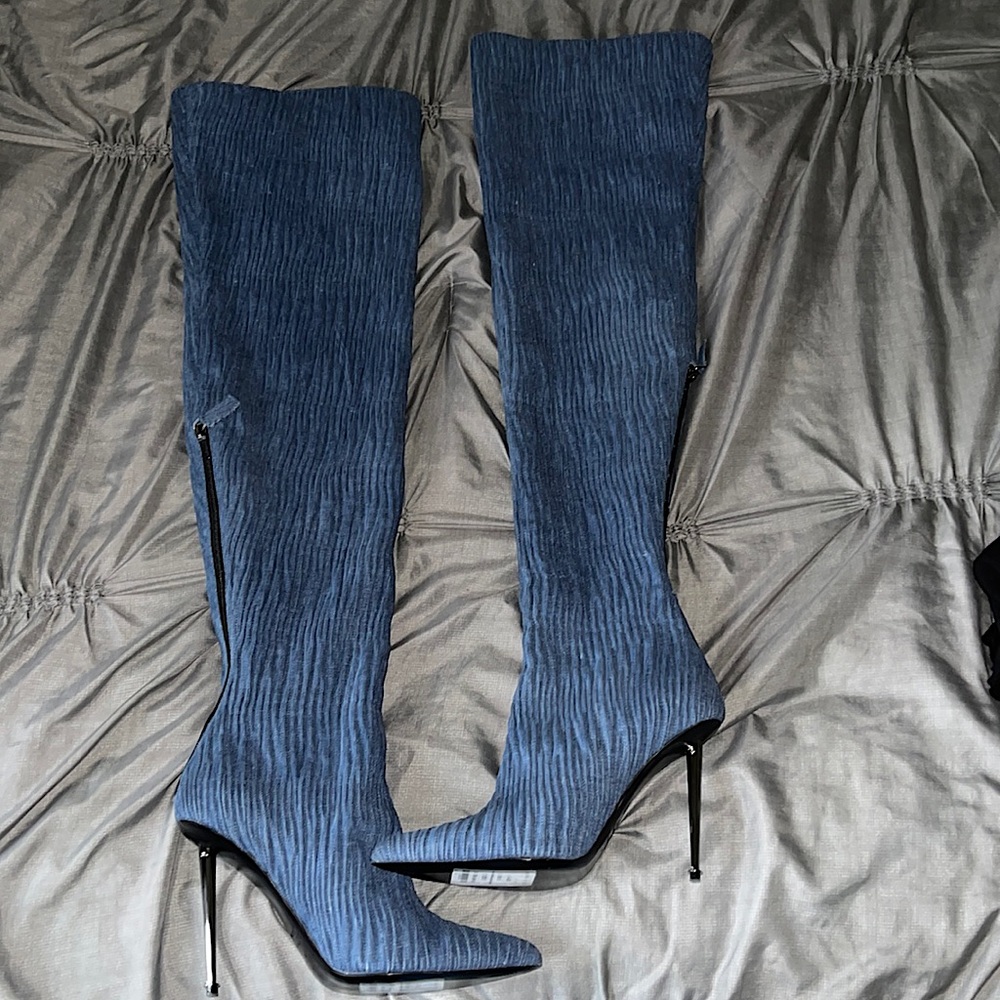 Tom Ford high heel boots. Size 41.